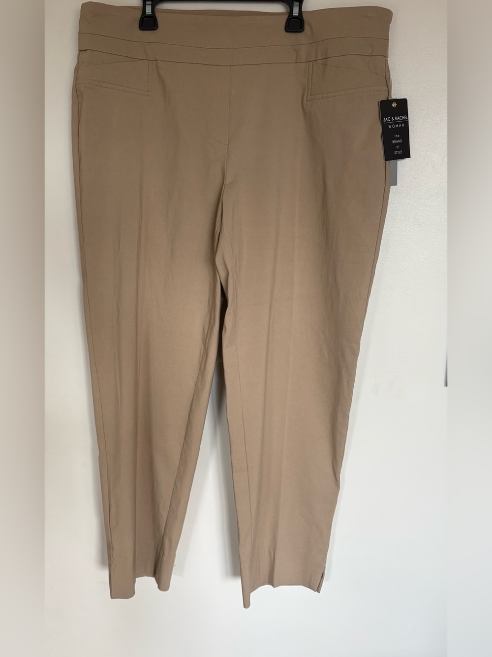 NWT Zac & Rachel Khaki Stretchy Pull On Ankle Pant